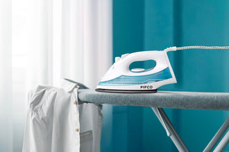 PIFCO Easy Steam Iron 2000W Nonstick Soleplate Burst Steam Auto Shutoff
