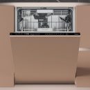 Hotpoint integrated dishwasher: full size, black color